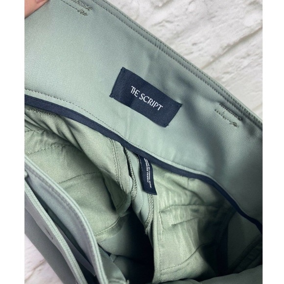 ✨THE SCRIPT✨Lucia Pants in Olive - Picture 7 of 13